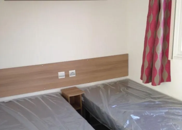 Mobilhome Luminosa*** Kamp alanı