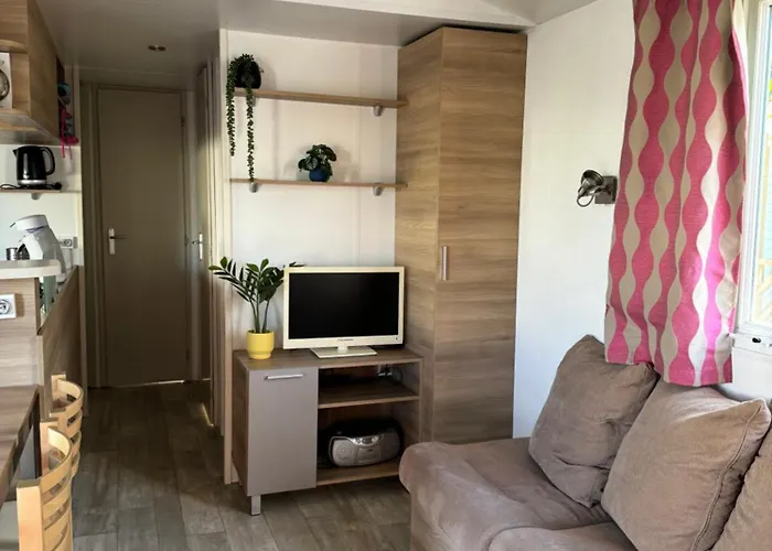 Mobilhome Luminosa*** Kamp alanı